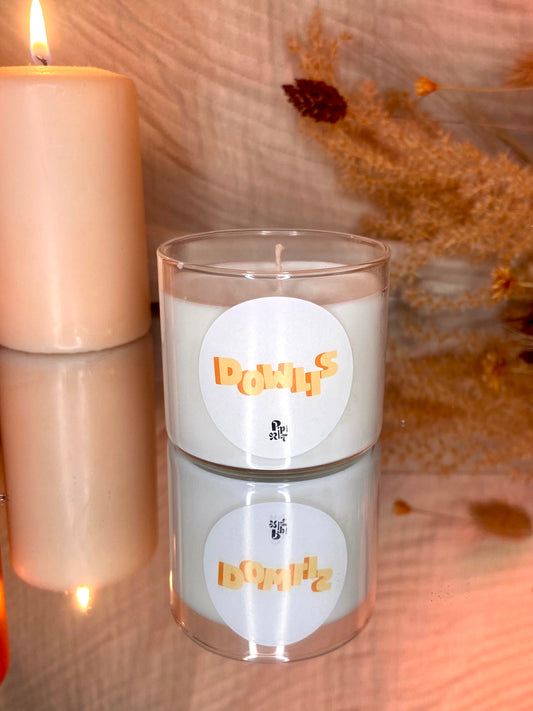 Bougie aux notes de chanvre, orchidée, patchouli et sauge