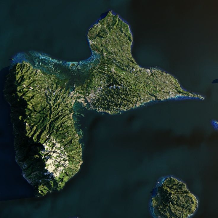 photo de la Guadeloupe et de sa forme de papillon vue du ciel